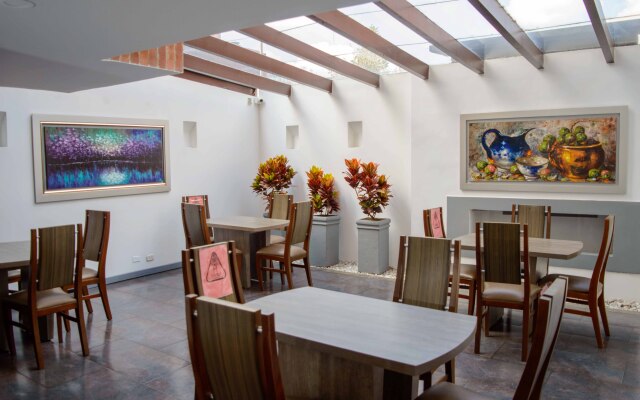 Hotel Confort 80 Zona Rosa