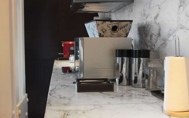 Residence Master Suite in Porteño Building