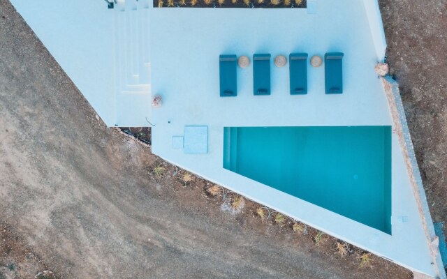 Ventu Paros Villa
