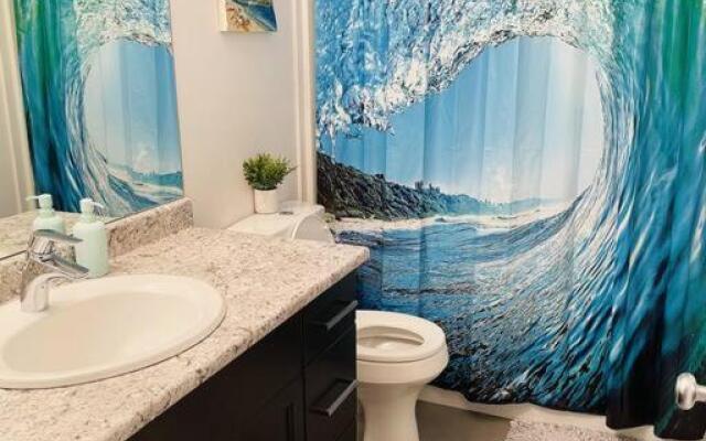 Charming 3BR Detached House in Stonebridge