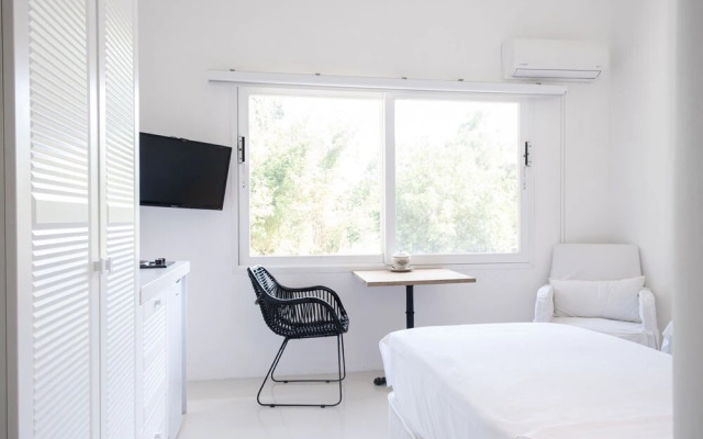 Yaso's Suites
