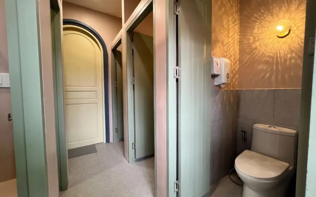 The Sierra Hostel Phuket