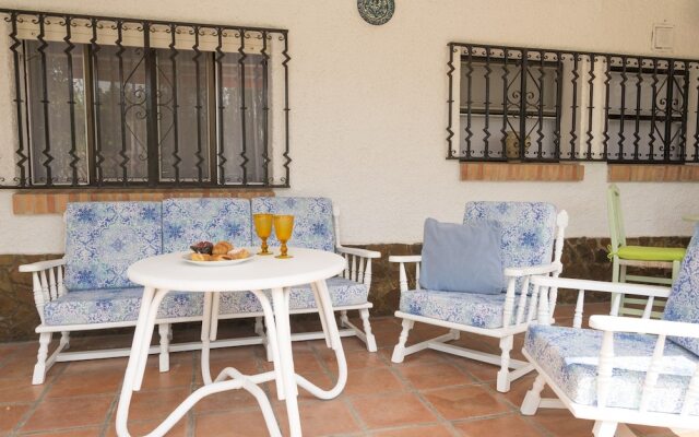 Living4Malaga Villa Miraflores