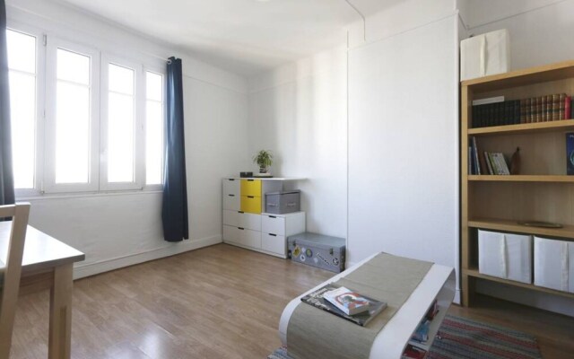 Modern Studio Near Montmartre 18th Arrondissement