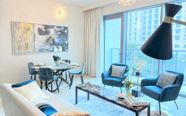Luxury Dubai Creek Harbour Waterfront Apartment