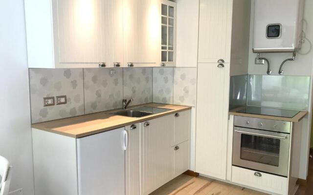 Emerald Studio Apartment