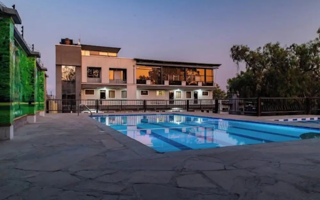 Wonderland Destinations Resort
