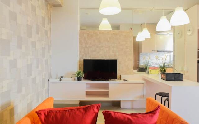 Tranquil 2BR Apartment at Bintaro Park View