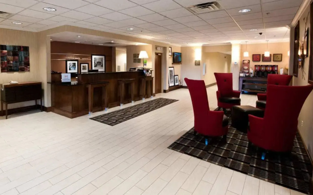 Hampton Inn by Hilton Richmond-North/Ashland