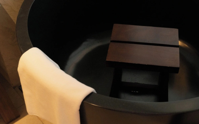 Suzu Saigon -  A Boutique Hotel