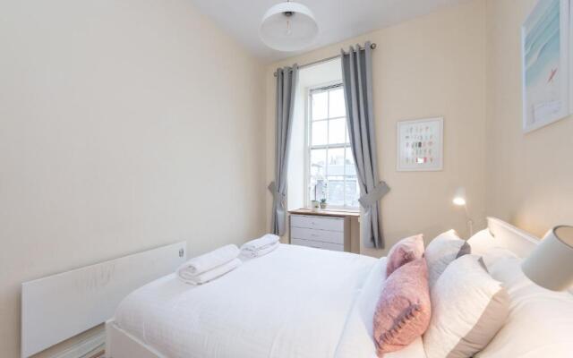 Stunning 2-bedroom apartment with a beautiful view