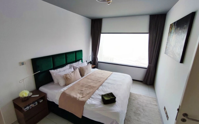 SuperHost- Bright&Stylish 1BR-Index Tower-Burj View