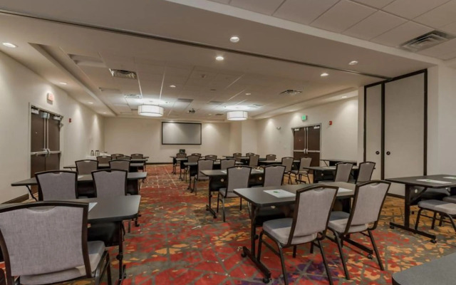 Holiday Inn Mishawaka by IHG