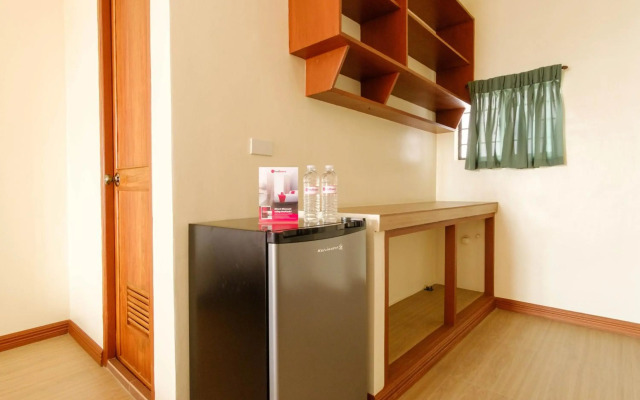 RedDoorz Plus near Johnson and Johnson Paranaque