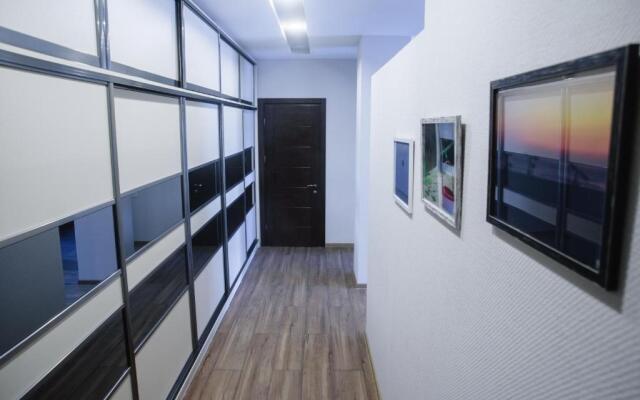 Boulevard apartment