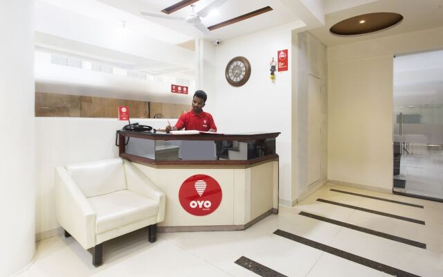 Oyo 10329 Hotel Truvic