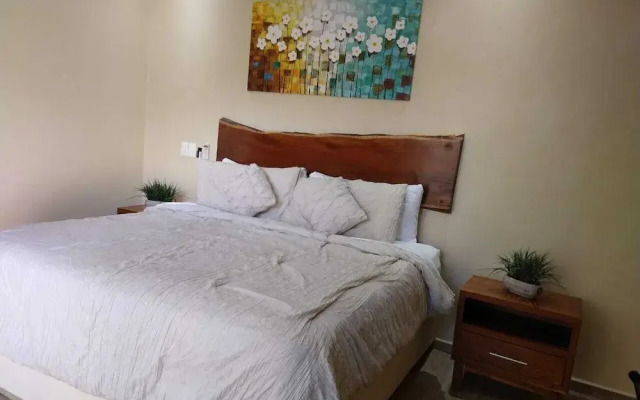 One Extra Free Night Staying 3 Nights Intl Chef & Yacht - Brekky Available
