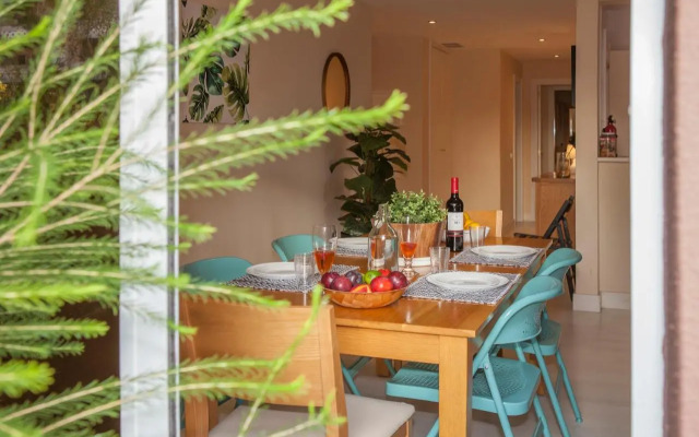 B02 - Fantastic Apartment with Pool