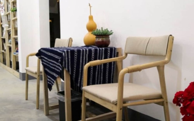 Comfort Forrest Inn
