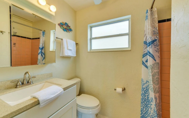 Beachfront Condo: Redington Shores Retreat!