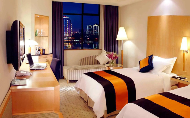 voco Wuhan Xinhua by IHG
