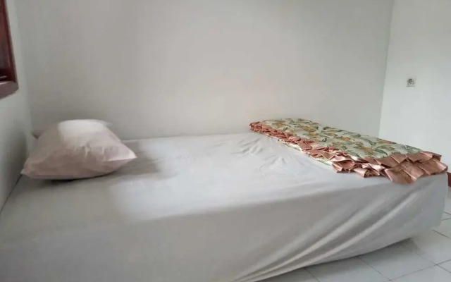 SPOT ON 2800 Kos Bu Darma Syariah