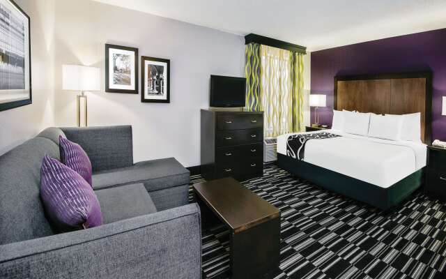 La Quinta Inn & Suites by Wyndham The Woodlands/Spring