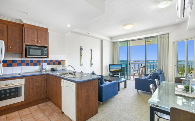 Crystal Bay on the Broadwater