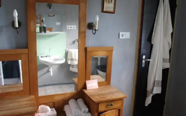 Walnut Garden - Diókert