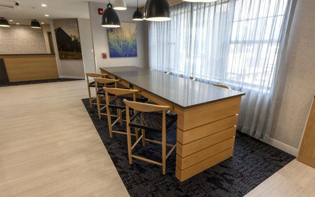 Sonesta ES Suites Lafayette Airport