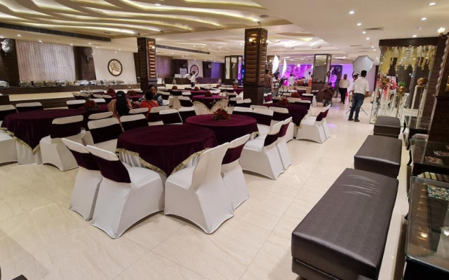 Hotel Makhan Residency