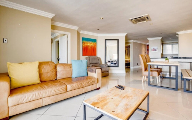 Luxury 2 Bedroom Durban Point Waterfront Apartment