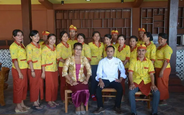 Caspla beach hotel resto and bar