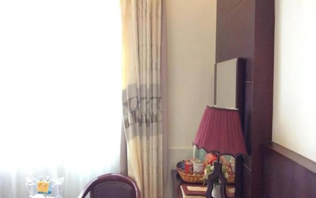 Cuu Long Hotel