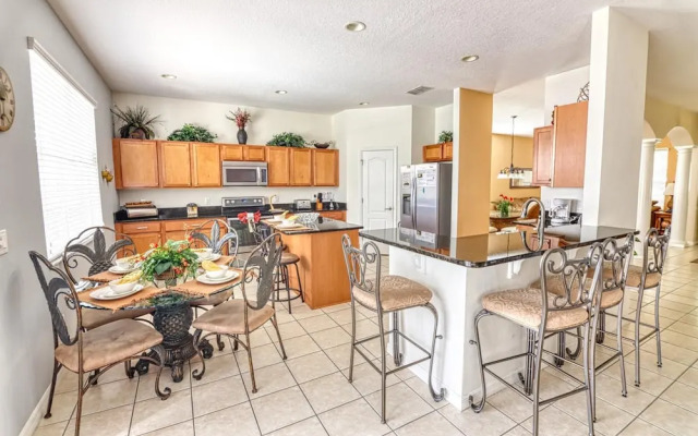 Phellipe's West Haven Vacation Home