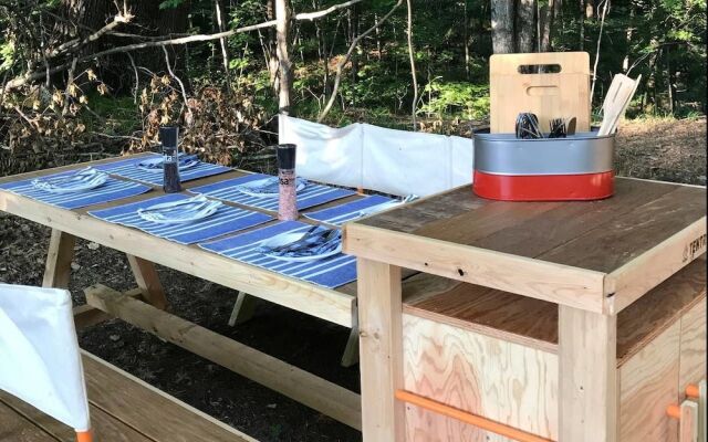 Tentrr - A Riverwalk