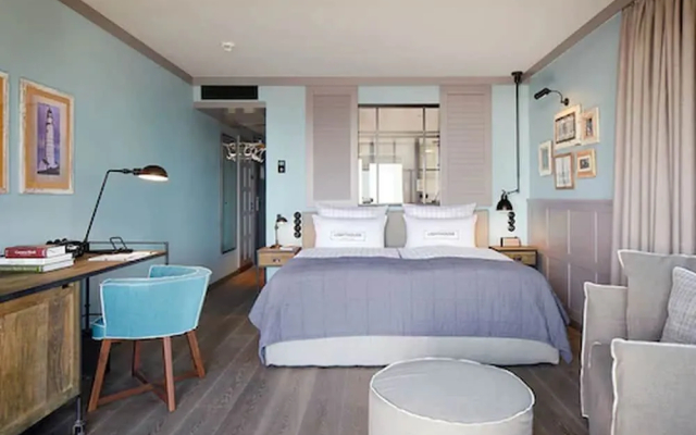 Lighthouse Hotel & SPA