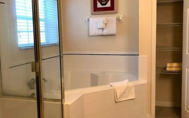 Platinum Standard, Luxury Condo