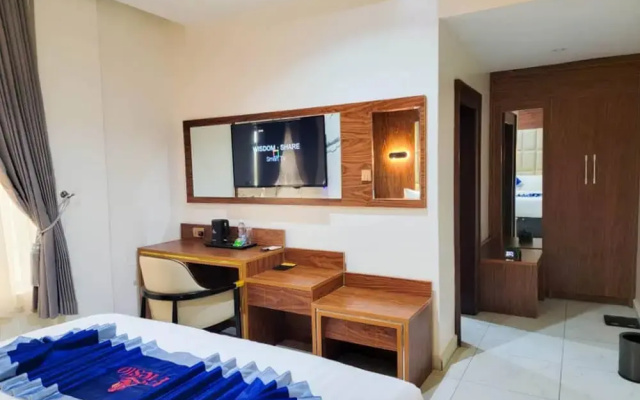 Fiesto Hotel and Suites Enugu