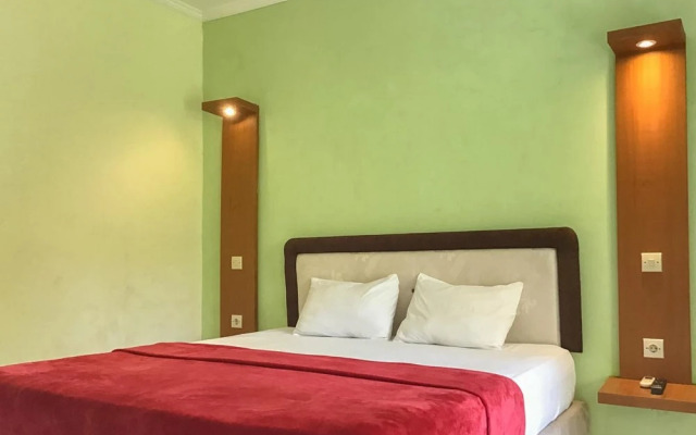 Pondok Mesari Padma Legian RedPartner