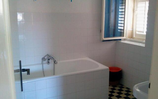 Rooms Liva - 60m from the sea