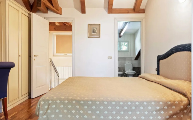 Residence Located on the Shores of Lake Maggiore