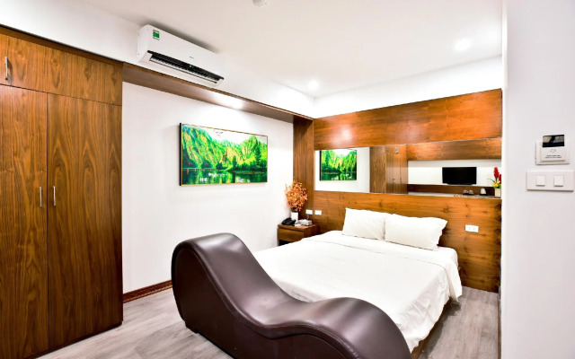 Night Hotel