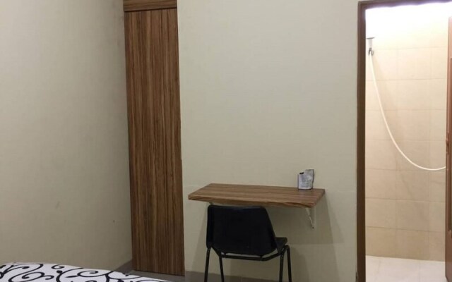 OYO Life 92779 Kost Arjuna