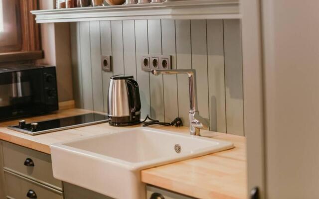 Galadoo Suites 2nd Floor