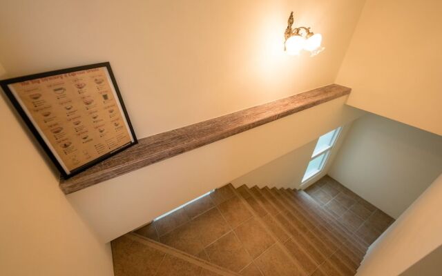 R&J GuestHouse