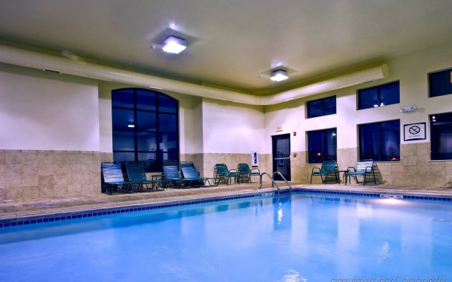 Staybridge Suites Lansing - Okemos by IHG