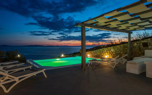 Villa Diorite by Mykonos Rocks