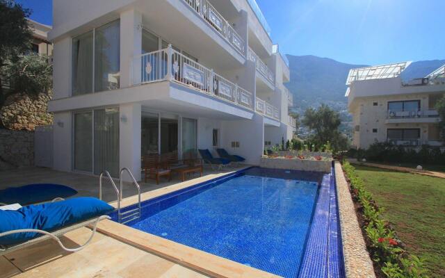 Kalkan Oasis Hotel - Adults Only