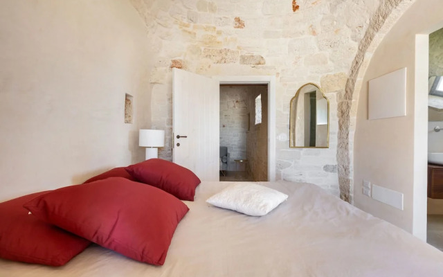 4003 Brunaldi Trulli by Perle di Puglia